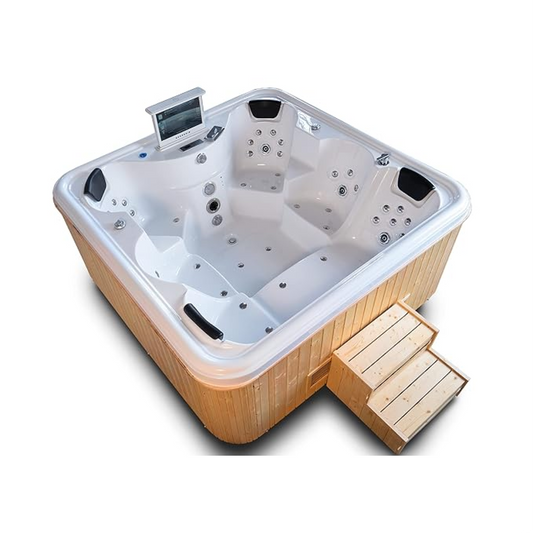 The Aktiv Oasis (Hot Tub)